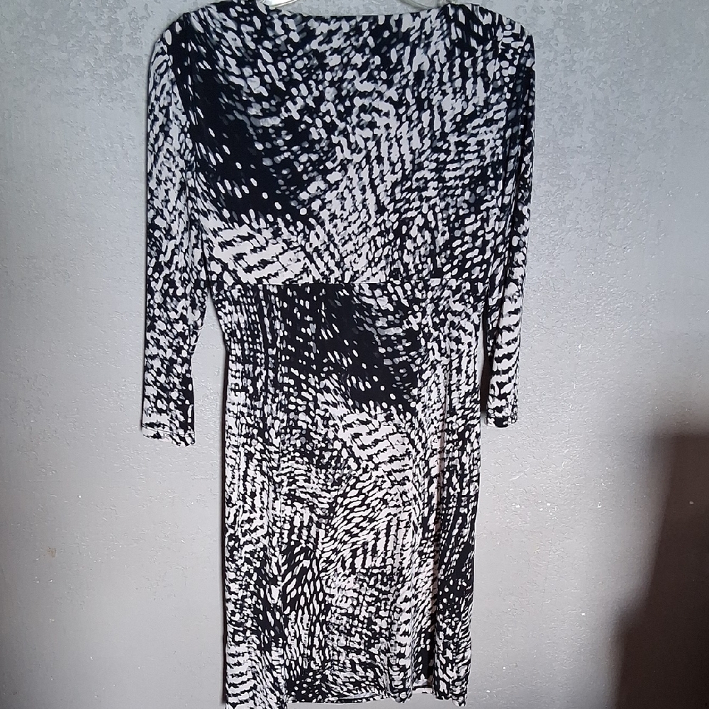 Lauren Ralph Lauren Monochrome Abstract Long Sleeve Dress - Picture 4 of 4